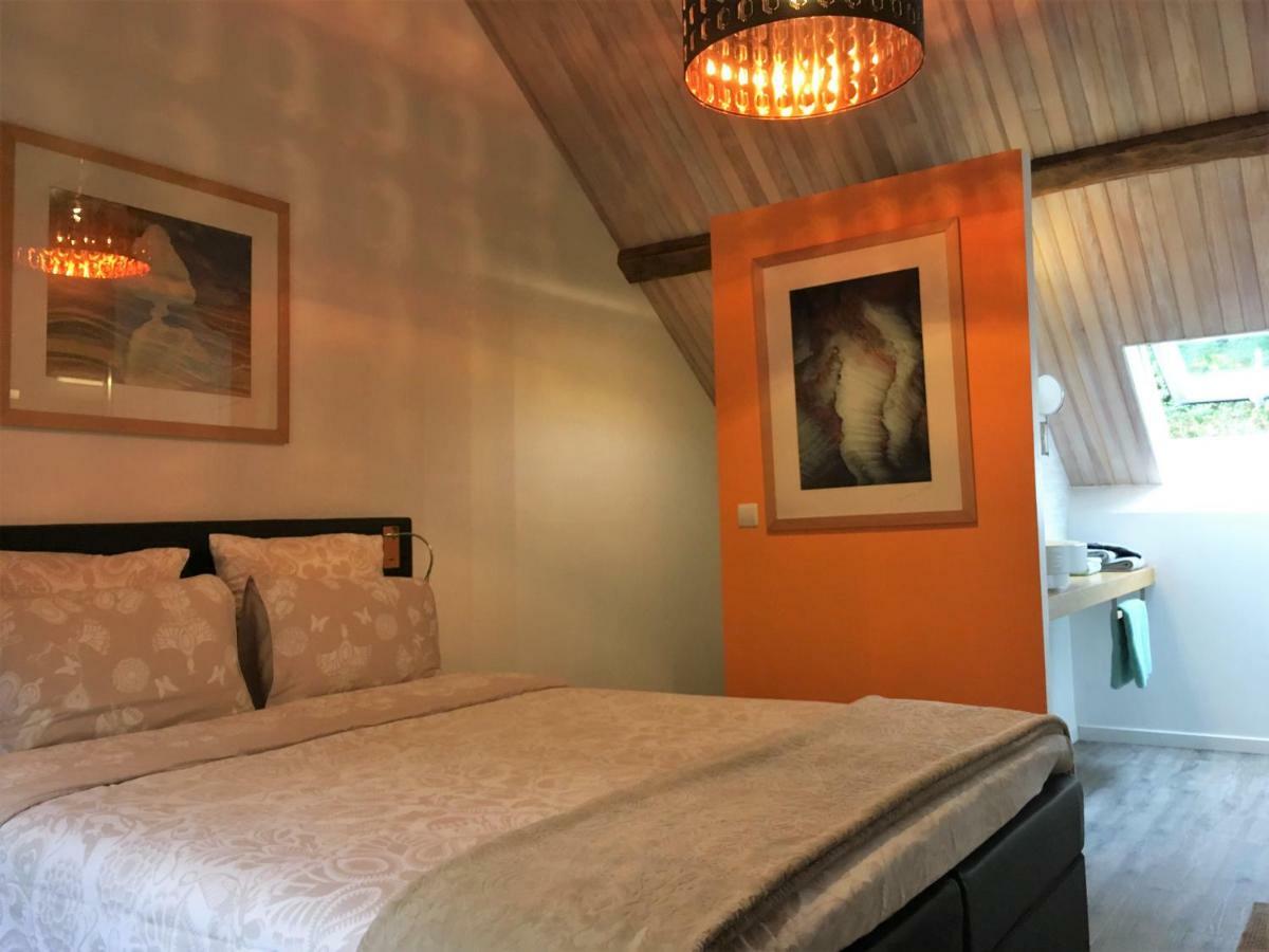 Bed and Breakfast Moulin De La Fayolle Blot-l'Eglise Экстерьер фото